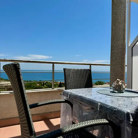 Appartamento на морето ,,sun Gate” град Byala (Varna)
